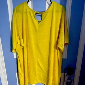 Keyhole cotton tee